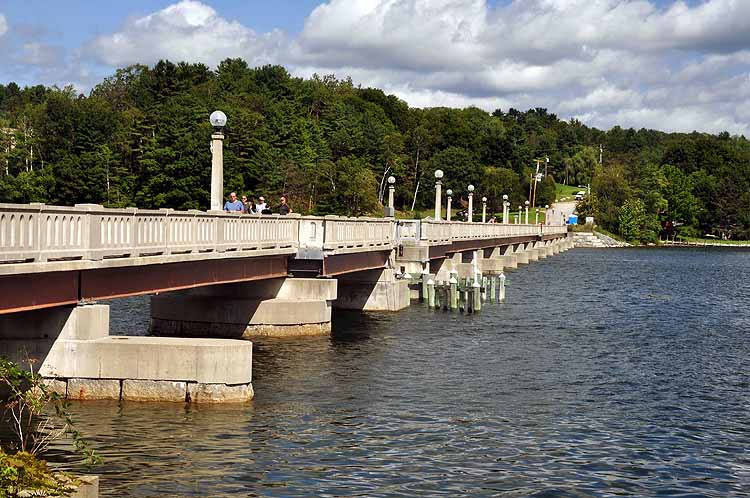 pedestrian bridge